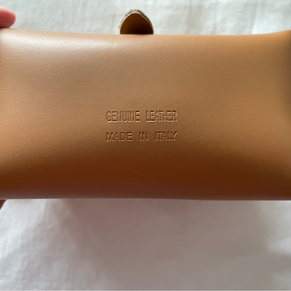 Firenze Tan/Cogac color Genuine  Leather Crossbody Bag - Picture 7 of 9